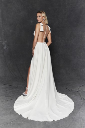 Justin Alexander Style #99252 #1 default Ivory/Latte thumbnail