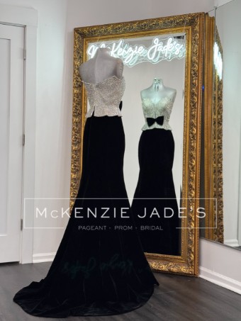 Sherri Hill Style #46334 #6 White/Black thumbnail