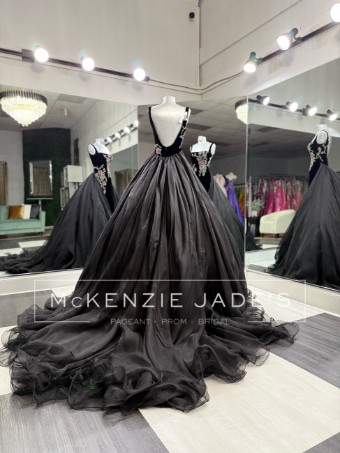 Sherri Hill Style #30064 #4 Black thumbnail